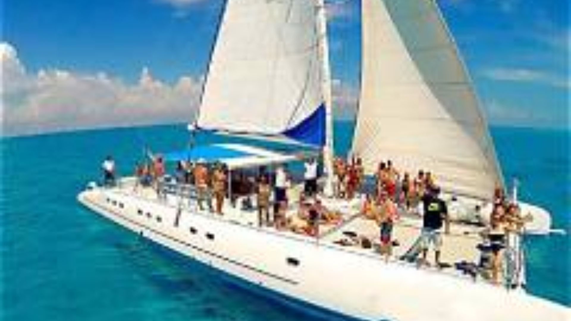 Paseo en Catamaran Sunset desde cancun